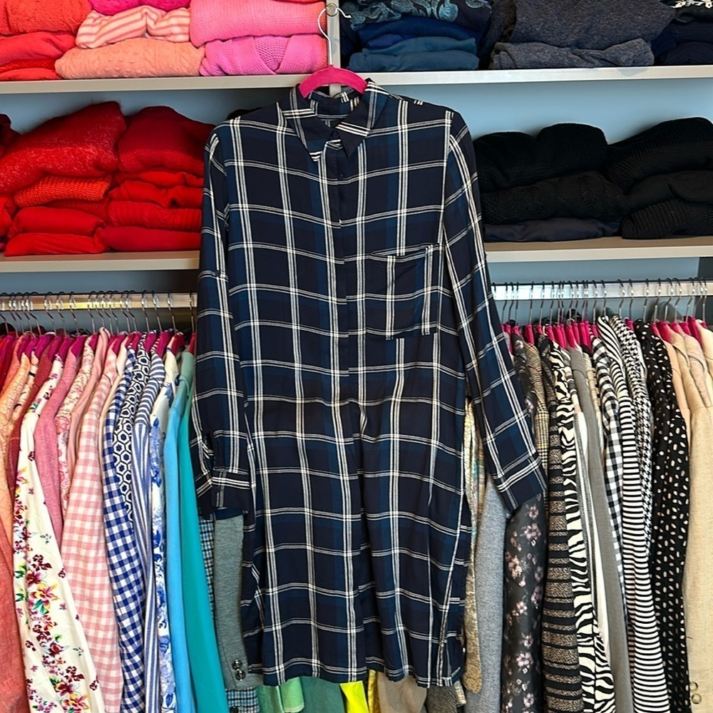 Zara Woman long sleeved blue/white plaid button down shirt/dress size XS